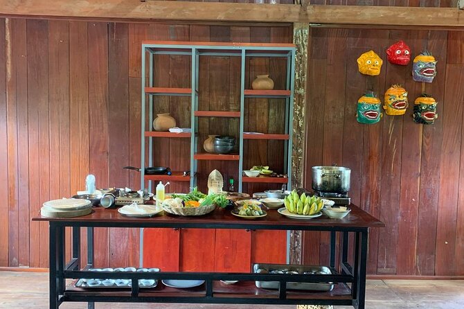 City Tour & Cooking Class - Psar Chaa, where the city shops for food