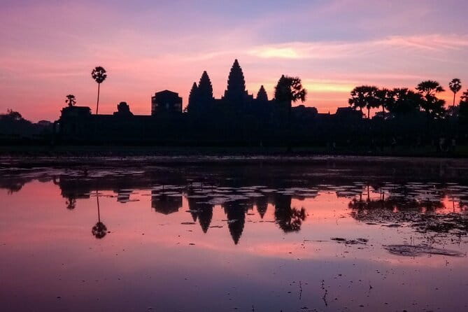Classic Angkor Wat Sunrise Full Day Private Guide Tour - Key points to know before you book