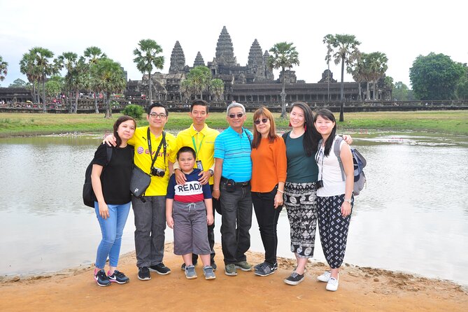 Classic Angkor Wat Sunrise or Sunset Private and Small GroupTour - Sunrise or sunset, choose your priority