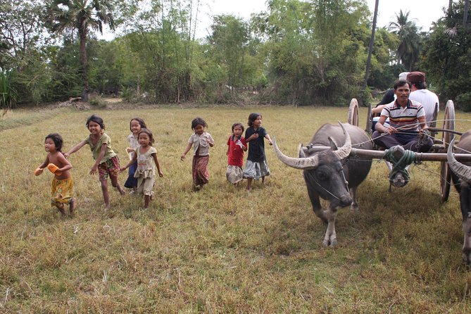 Day in a Life Authentic Village Experience in Siem Reap - Work that changes with the Cambodian seasons