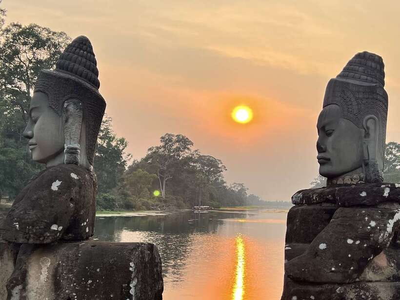 Explore Angkor Wat by Bike and Sunset - Key points at a glance
