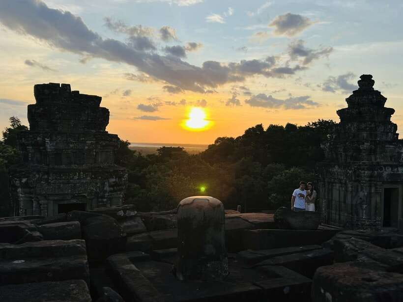 Explore Angkor Wat by Bike and Sunset - Why cycling changes your view of Angkor