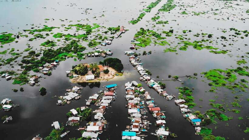 Floating Village and Tonlé Sap Sunset Tour - Practical details that shape the day