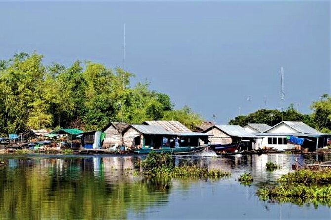 Floating Village-Mangrove Forest Private Tonle Sap Lake Boat Tour - Wat Bo and its unusual wall paintings