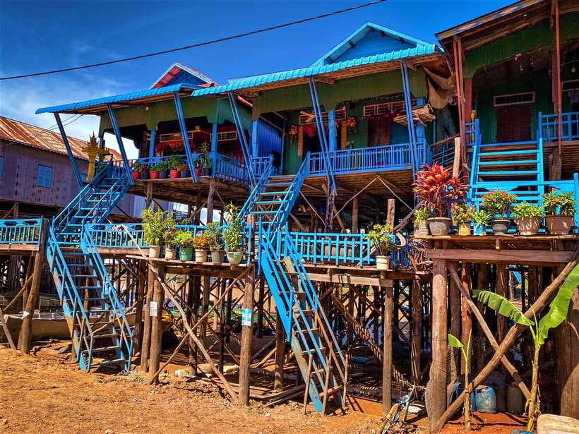 Floating Village-Mangroves Forest Tonle Sap Lake Boat Tour - Guides, vehicles, and the pace of the day