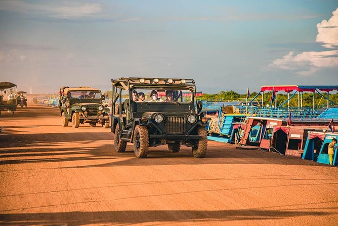 Floating Village Sunset Boat & Jeep Tour - Inclusive Drinks - Leaving Siem Reap at 3 p.m. by open-air jeep