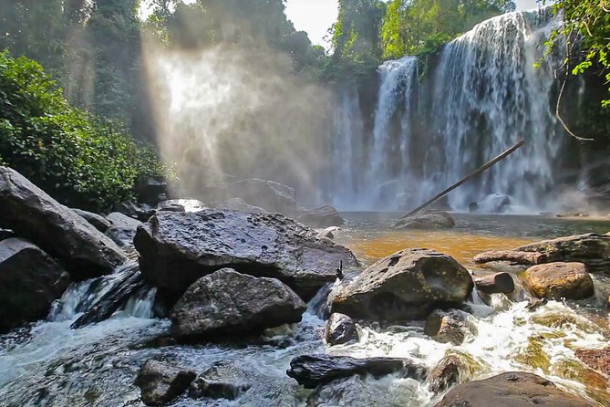 Four-day tour Angkor Wat, Banteay Srey, Beng Melea and Siem Reap discovery - The guide can shape the experience