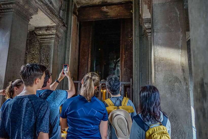 From Siem Reap: Angkor Wat Full-Day Private Tour & Sunrise - Key points to know before booking