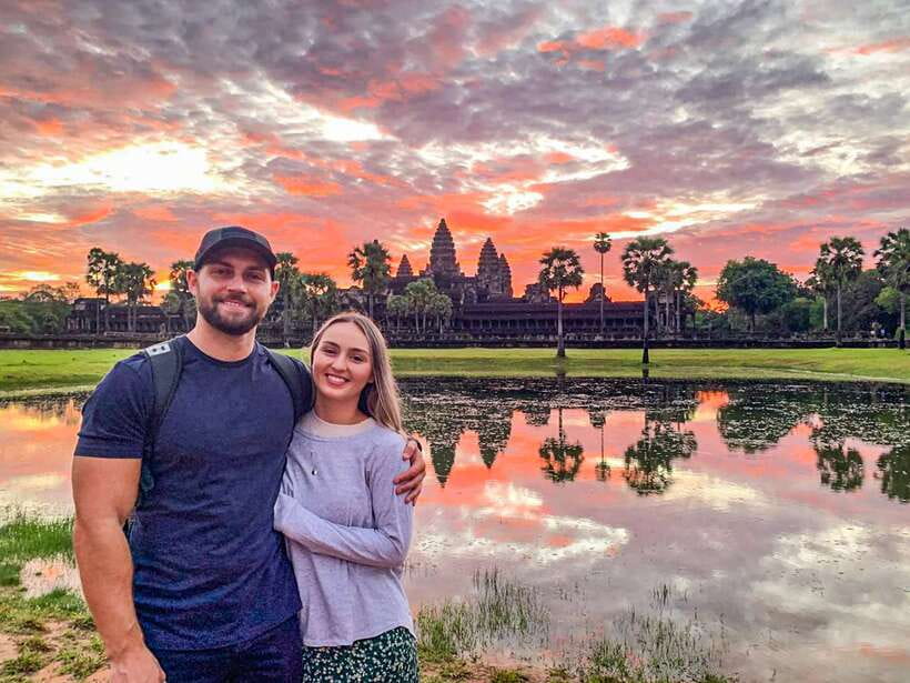 From Siem Reap: Angkor Wat Full-Day Private Tour & Sunrise - Breakfast after the first temple
