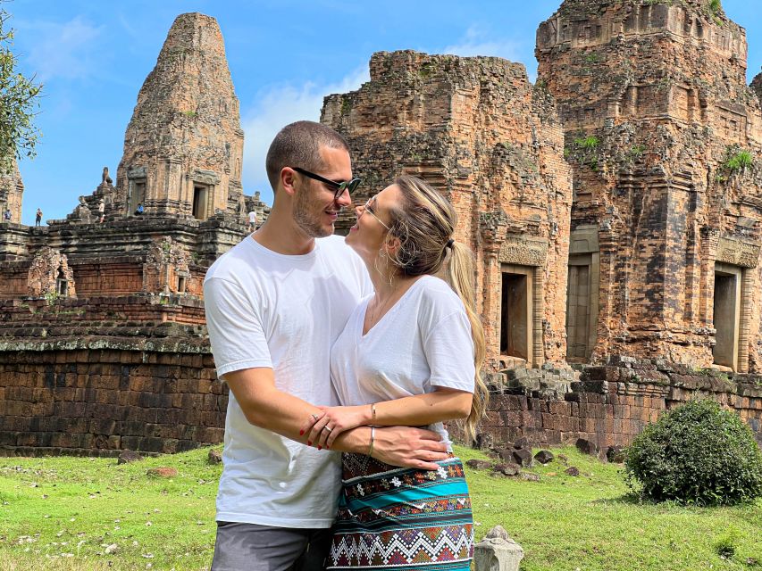 From Siem Reap: Angkor Wat Sunrise and Temples E-Bike Tour - How the support team changes the day