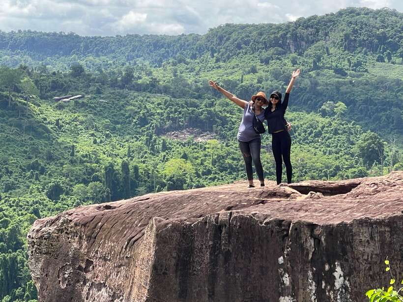 From Siem Reap: Banteay Srei and Kulen Waterfall Guided Tour - Why Phnom Kulen makes a better day trip than another temple