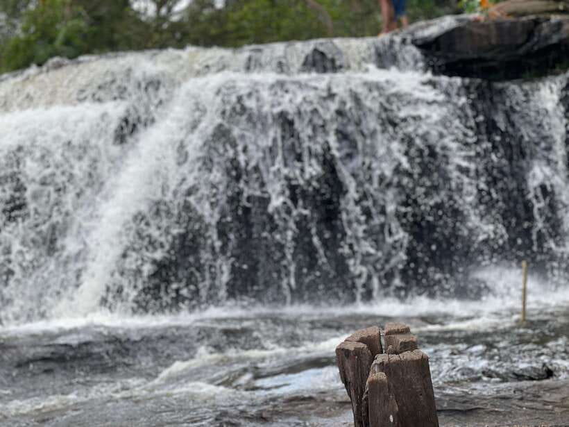 From Siem Reap: Banteay Srei and Kulen Waterfall Guided Tour - Banteay Srei and its fine pink stone