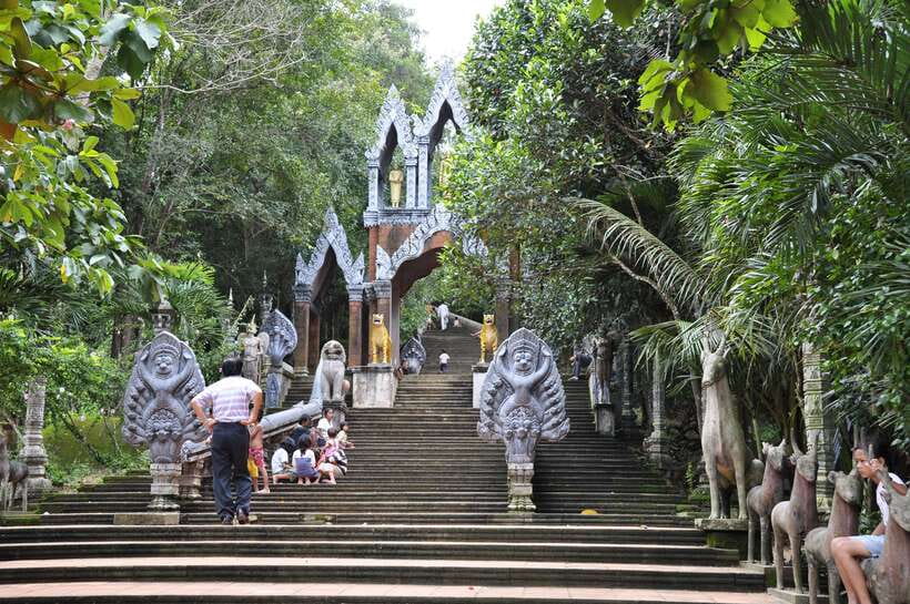 From Siem Reap: Small-Group Phnom Kulen Waterfall Day Tour - Why Phnom Kulen makes a good change from Siem Reap