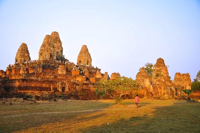 Full Day Angkor Park with Sunset by Tuk Tuk - Clothing, walking, and practical preparation