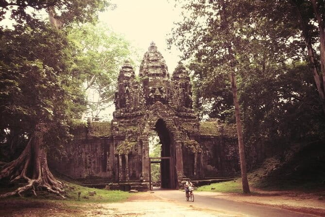 Full-Day Angkor Wat & All Must-See with Banteay Srei Private Tour - A big Angkor day with a private rhythm