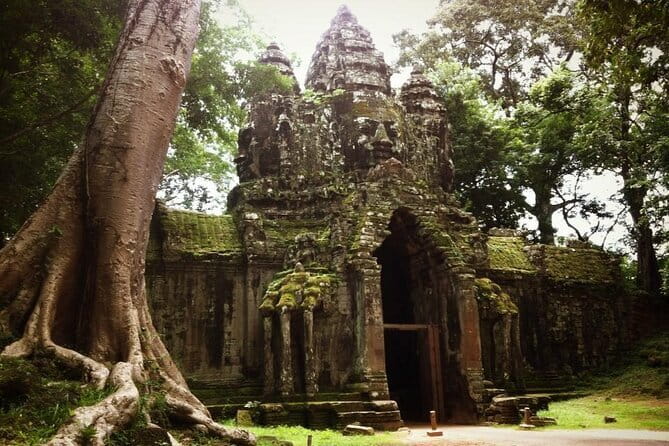 Full-Day Angkor Wat & All Must-See with Banteay Srei Private Tour - Banteay Srei and the long countryside road