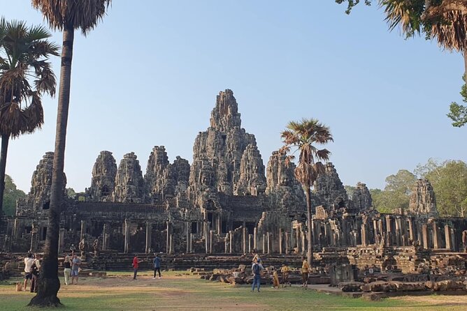 Full Day Angkor Wat Temples Tour with Pickup - Key points to know
