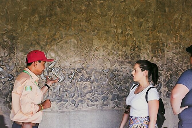 Full Day Archeological Tour in Siem Reap with Sun Set - Bayon: stone faces and a more intimate mood