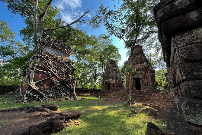 Full Day Banteay Srei Beng Mealea and Koh Ker Small Group Tour - Guides, drivers, and the small comforts that matter
