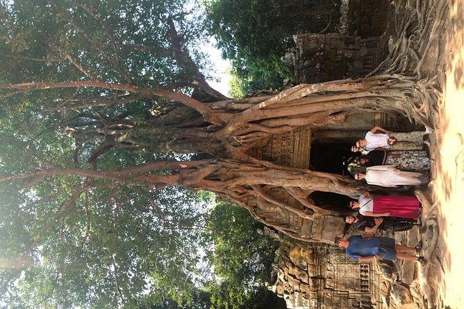 Full-Day 'Big Tour' with Sunset at Phnom Bakheng - Phnom Bakheng and the sunset gamble