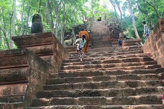 Full Day From Siem Reap - Bamboo Train, Killing Cave & Sunset - Phnom Sampeau, the Killing Caves, and a serious change of mood