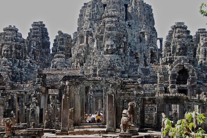 Full-Day Guided Sunset Tour of Angkor Wat - Ta Prohm and the famous tree roots