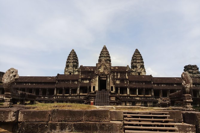 Full-Day Private Custom Tour in Siem Reap - Museums, silk, and smaller stops