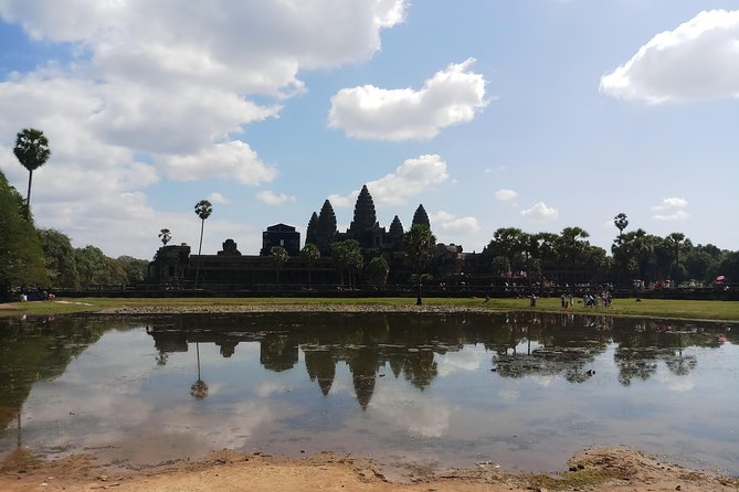 Full-Day Private Custom Tour in Siem Reap - Is $122 good value?