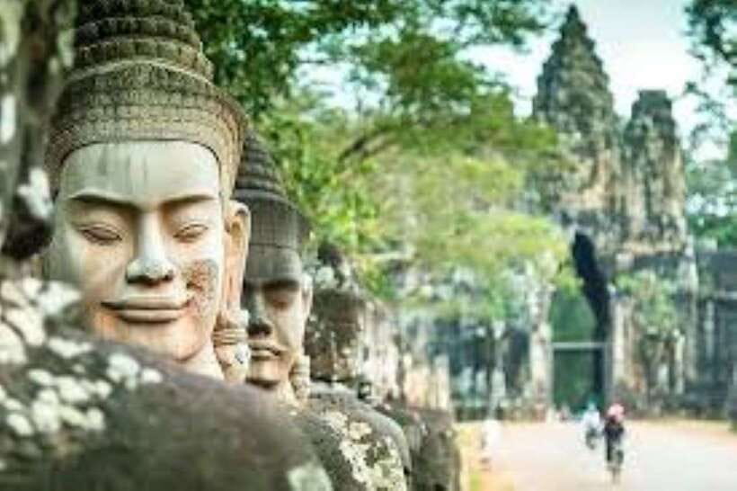 Full Day Private of Angkor Wat Tour with Tuk Tuk - Angkor Thom and Bayon’s smiling faces
