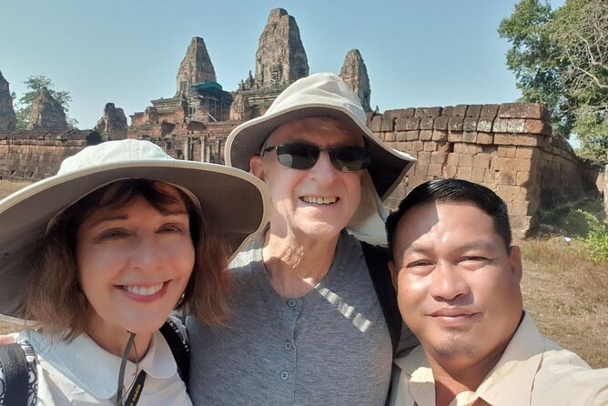 Full-Day private Tour in Lost City & Angkor Wat from Siem Reap - Angkor Thom begins at the South Gate