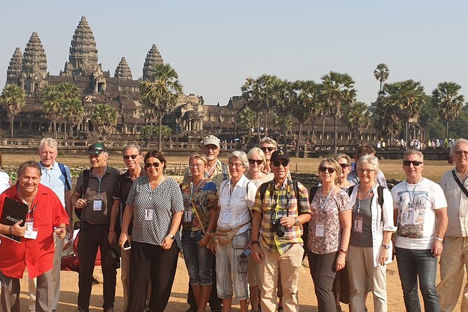 Full-Day private Tour in Lost City & Angkor Wat from Siem Reap - Bayon and its 200-plus stone faces