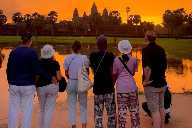 Full Day Small Group Tour Guide with Sun rise - Angkor Wat gives you the grand opening