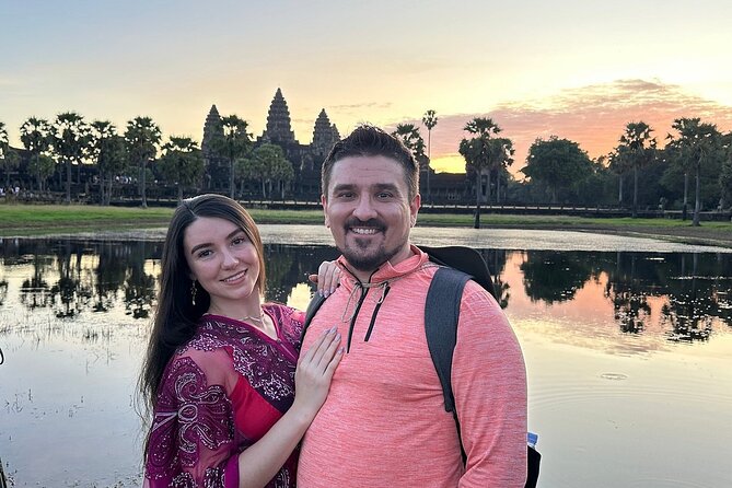 Full-Day Temples of Angkor Small Group Tour - What the guides and drivers add