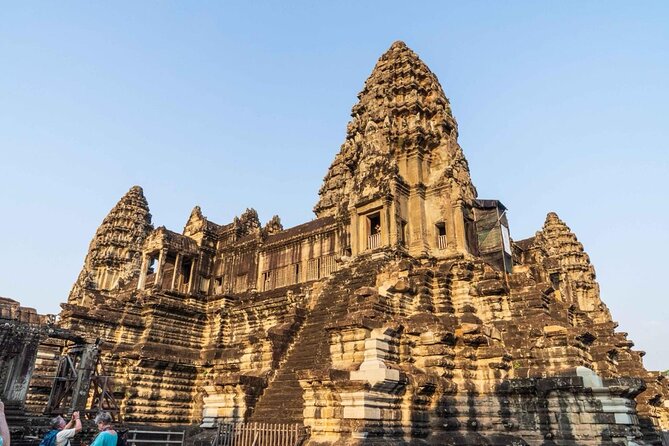 Full Day Tour Angkor Wat Sunrise and Siem Reap Temples - Why Angkor Wat at sunrise is worth the early alarm
