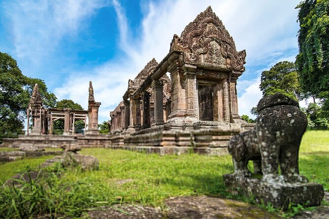 Full Day Trip to Beng Melea and Koh Ker Temple from Siem Reap - Koh Ker and the climb to Prasat Thom