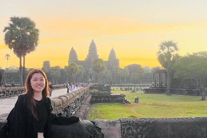 Golden Hours: Angkor wat sunrise photography tour with a pro! - Angkor Wat after first light