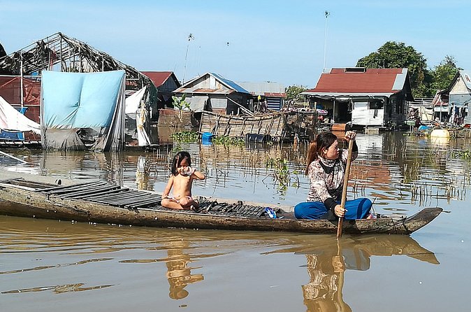 Half Day Floating Village ( Mechrey) & Tole Sap Tour - The two-hour boat ride