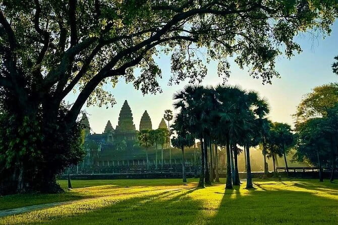 Half-Day Preah Khan and Neak Pean Temples from Siem Reap - Who Will Get the Most From This Tour
