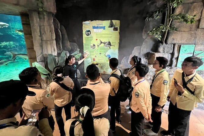 Half Day River Monster Tour with Private Guide in Siem Reap - The four-hour program at Angkor Wildlife & Aquarium