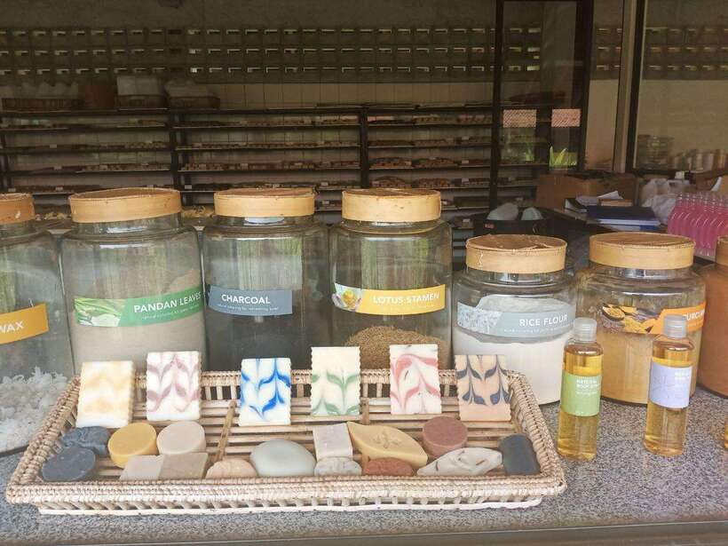 Half Day Trip: Silk Farm, Satcha, and Senteur d'Angkor Tour - My call: book it if you want the craft side of Siem Reap