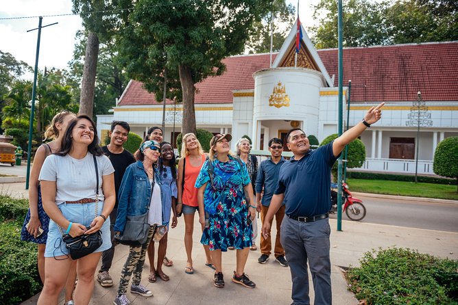 Highlights & Hidden Gems With Locals: Best of Siem Reap Private Tour - Wat Preah An Kau Saa and Wat Preah Enkosey Monastery