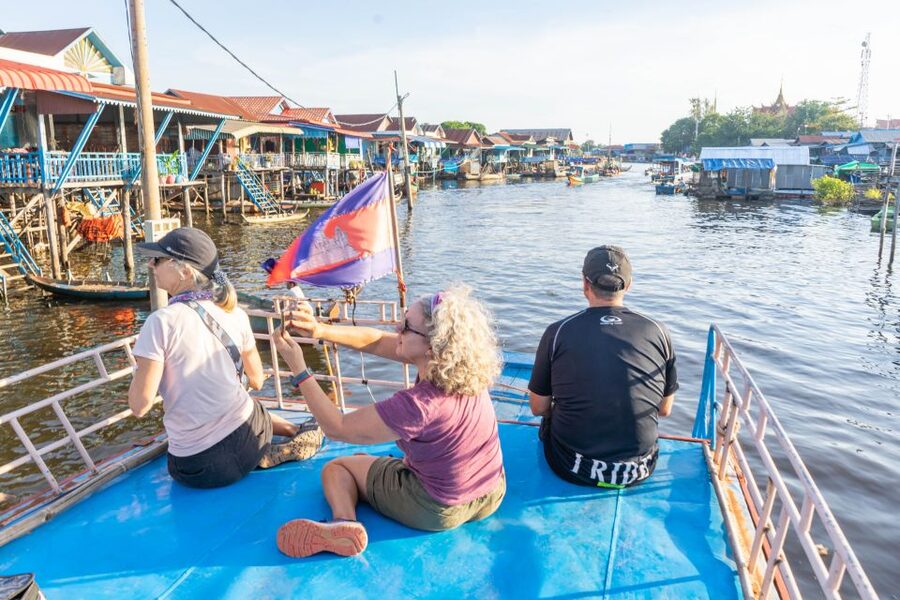Kampong Phluk: Floating Village Sunset Bike Tour or E-Bike - What makes the guide important