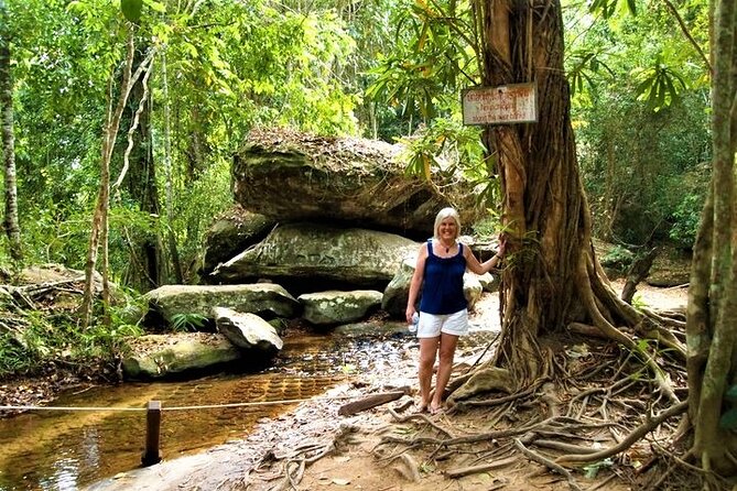 Kbal Spean Trekking Tour with Banteay Srei and Landmine Museum - What the $71.25 price really covers
