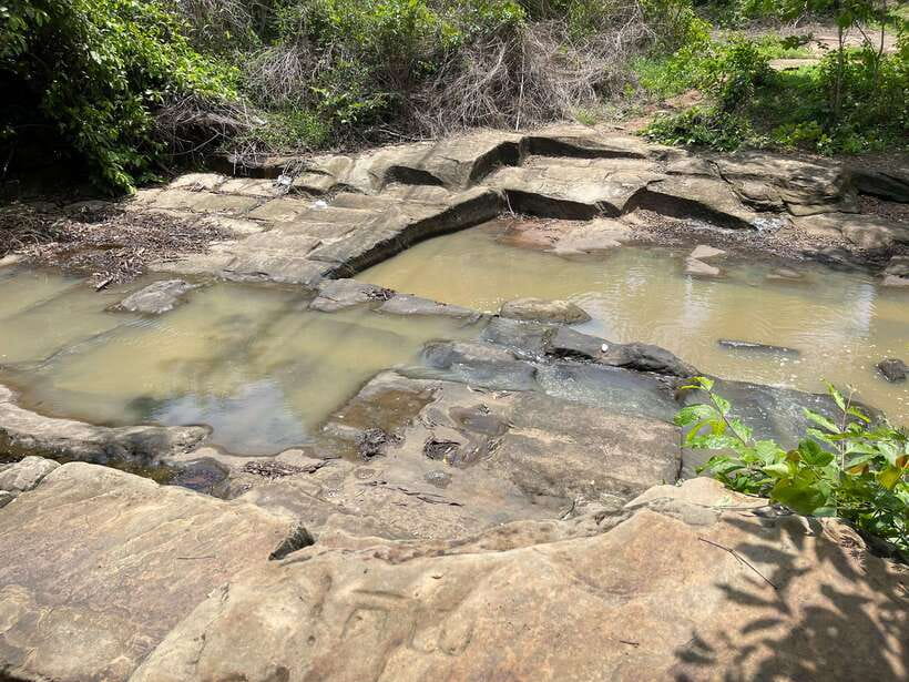 Koh Ker, Kulen Waterfall and Beng Mealea from Siem Reap - A local lunch near the temples