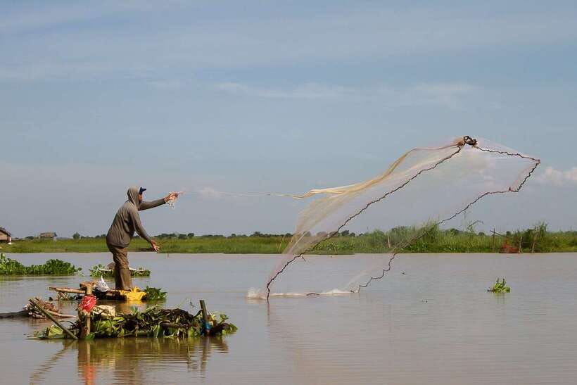 Kompong Khleang Floating Village: Full-Day from Siem Reap - Lunch beside the village