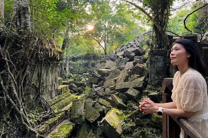 Kulen Mountain Beng Mealea and Tonle Sap Tour in Siem Reap - Preah Ang Thom and the reclining Buddha