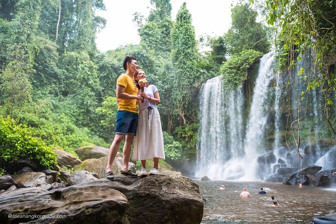 Kulen Mountain Tour with Picnic and Floating Village Sunset - Kampong Phluk’s stilt houses and flooded forest