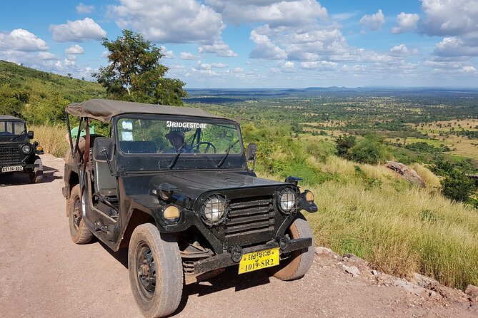 Magical Kulen Mountain by Cambodiajeep - Khmer lunch at a local restaurant