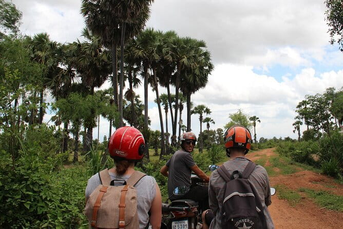Motobike Countryside Adventure - Full day with lakeside lunch - Getting started at 8:30 in the morning