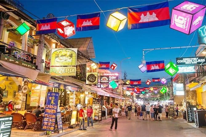 Night Street Tour in Siem Reap - From Angkor Wat’s moat to a Cambodian night out